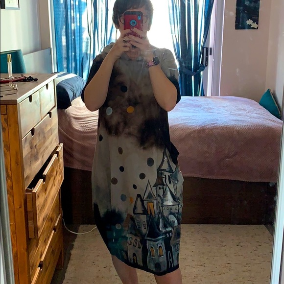 Hand painted dress - Picture 7 of 8